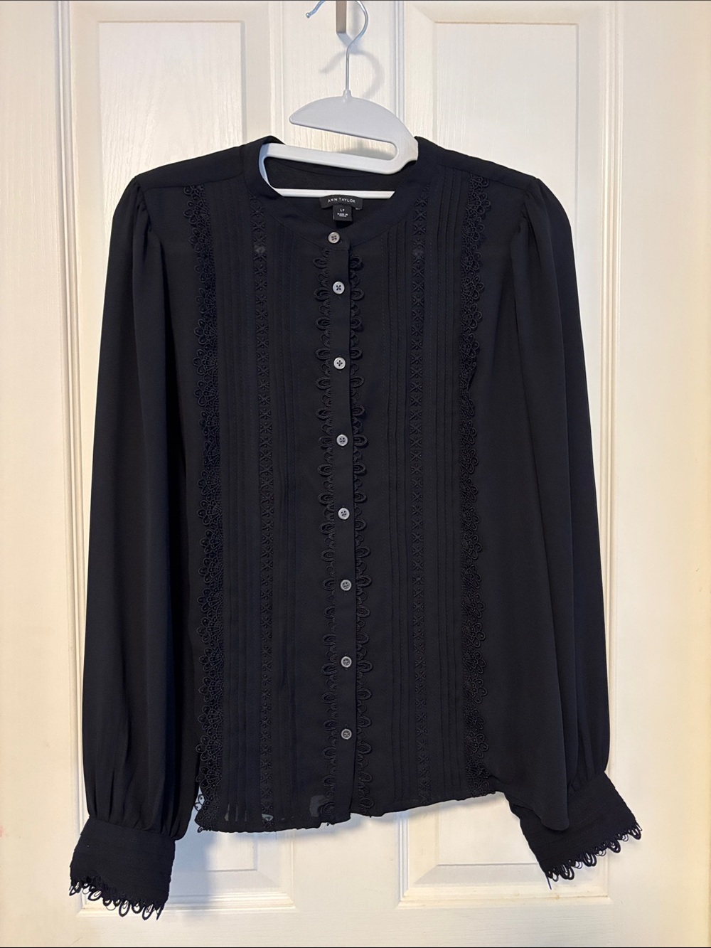 Ann Taylor Black Button-Front Lace-Trim Blouse